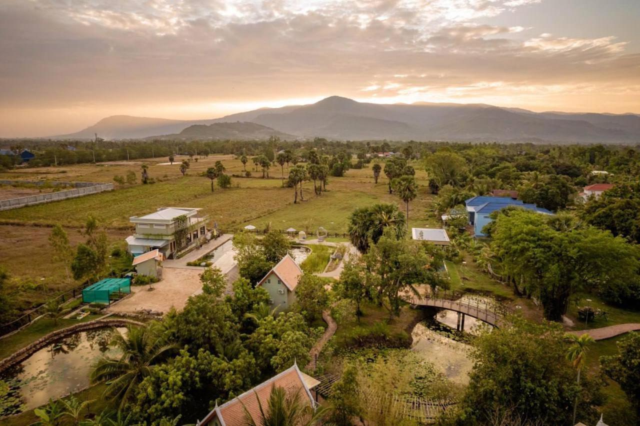 Ganesha Kampot Resort Esterno foto